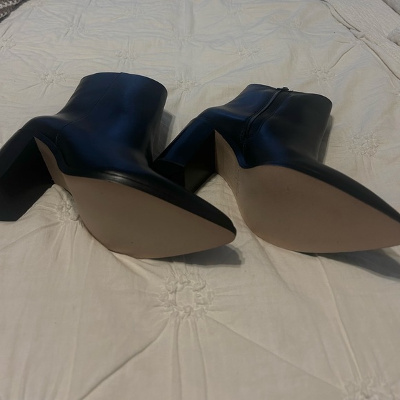 NEW Black Ankle Boots - Picture 3 of 6